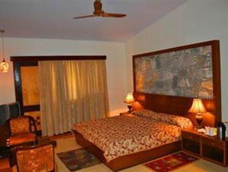 Corbett Suman Grand Hotel Corbett National Park Buitenkant foto