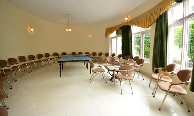 Corbett Suman Grand Hotel Corbett National Park Buitenkant foto